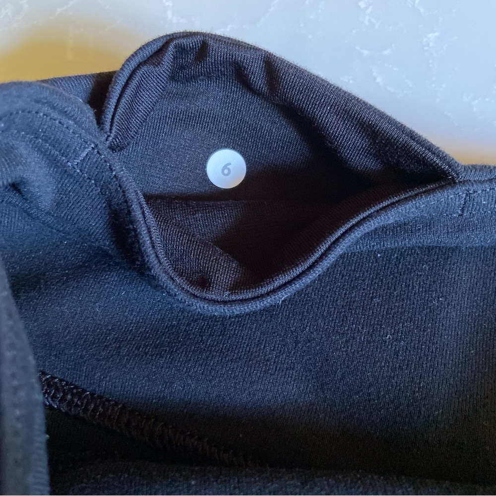Lululemon Black Yoga Over Skirt in luon size 6 - Picture 7 of 7